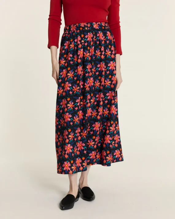 Falda flora
