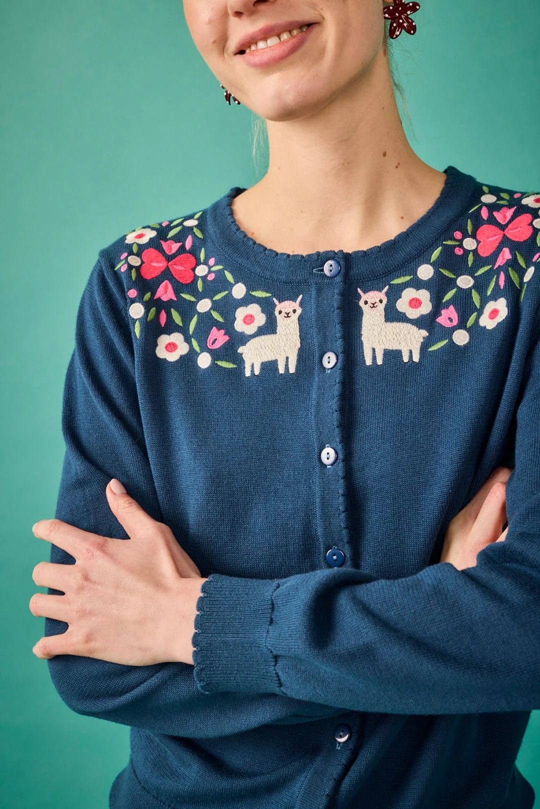 CARDIGAN LLAMAS Y FLORES - Imagen 4
